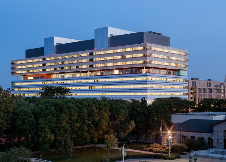 Center for Care and Discovery Explore the architecture at the