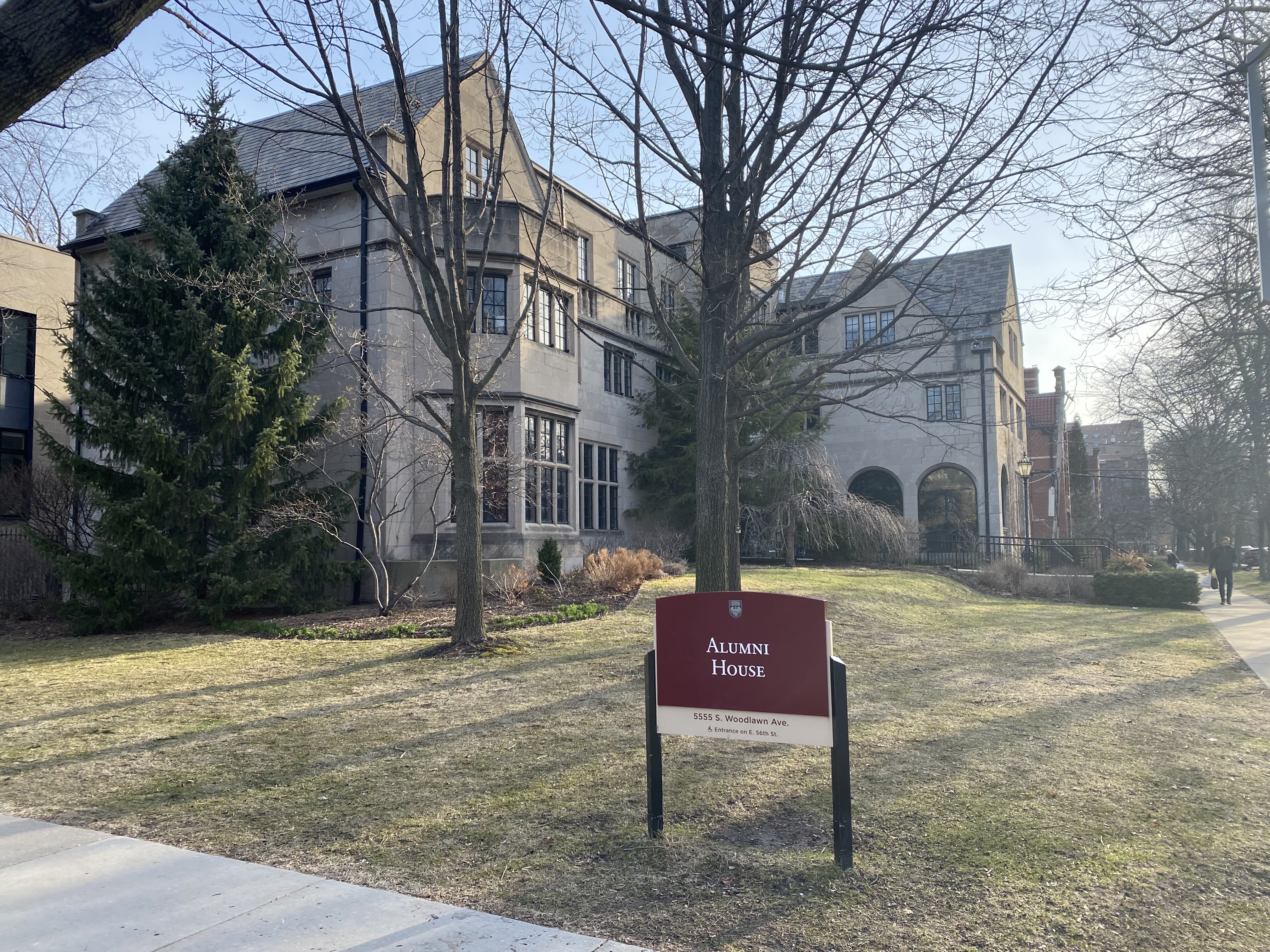 Alumni House external view; home of the Emeriti Lounge