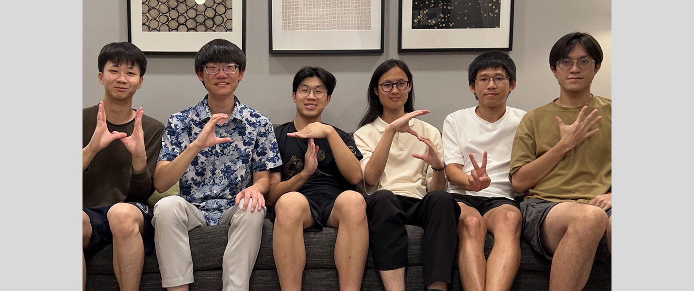 UChicago–Taiwan Student Exchange Fellows forming the letters and numbers UCTS25 with their hands